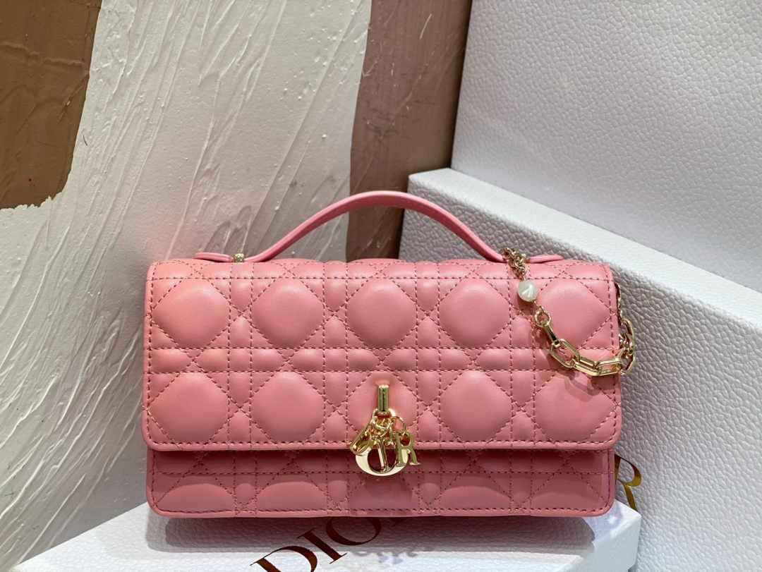 Dior S0980 MISS DIOR MINI BAG Melocoton Pink Pearlescent Cannage Lambskin - Default Title - View 2