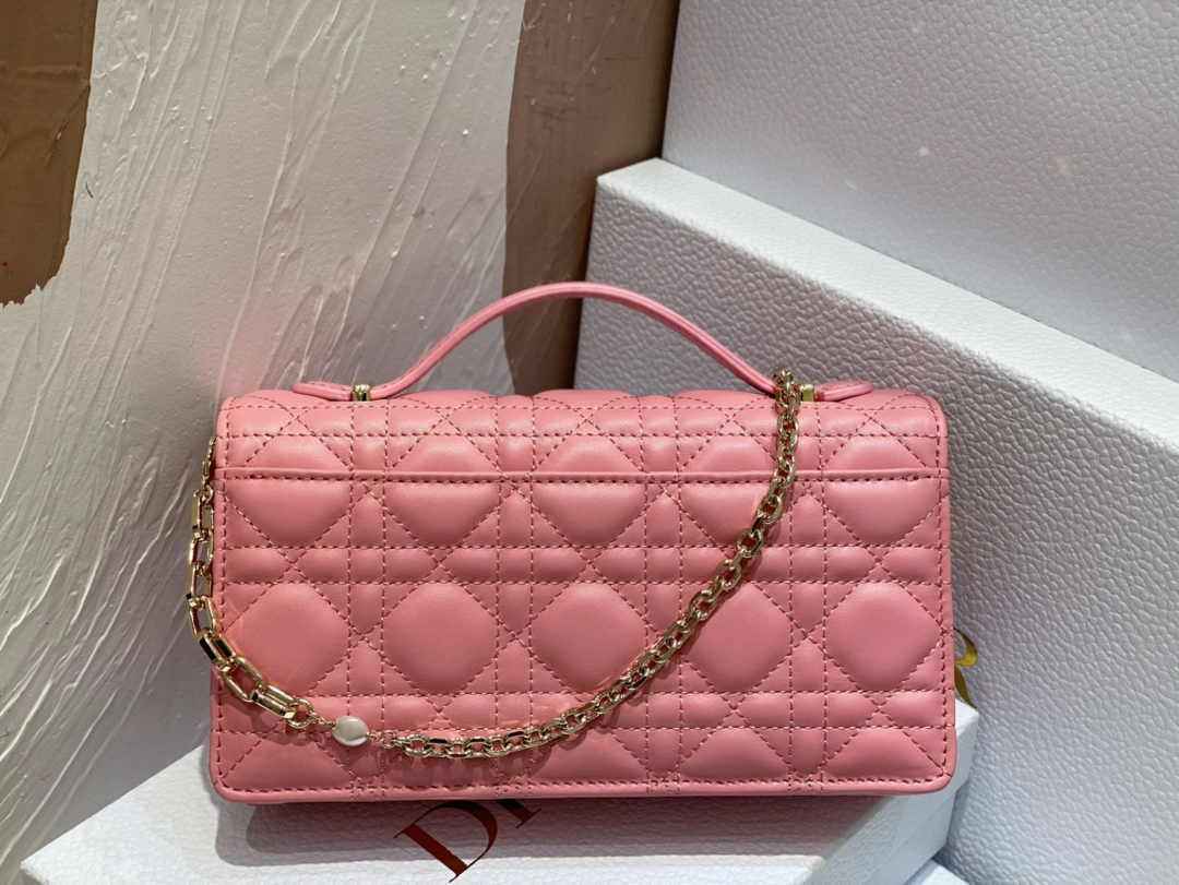 Dior S0980 MISS DIOR MINI BAG Melocoton Pink Pearlescent Cannage Lambskin - Default Title - View 5