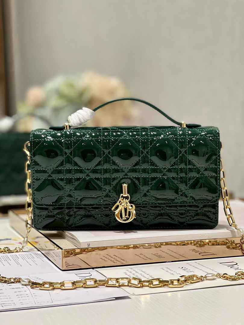 Dior S0980 MISS DIOR MINI BAG Green Patent leather - Default Title - View 1