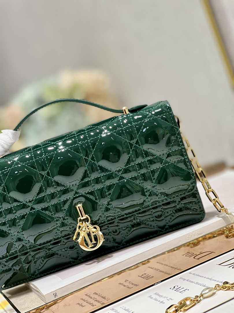 Dior S0980 MISS DIOR MINI BAG Green Patent leather - Default Title - View 3