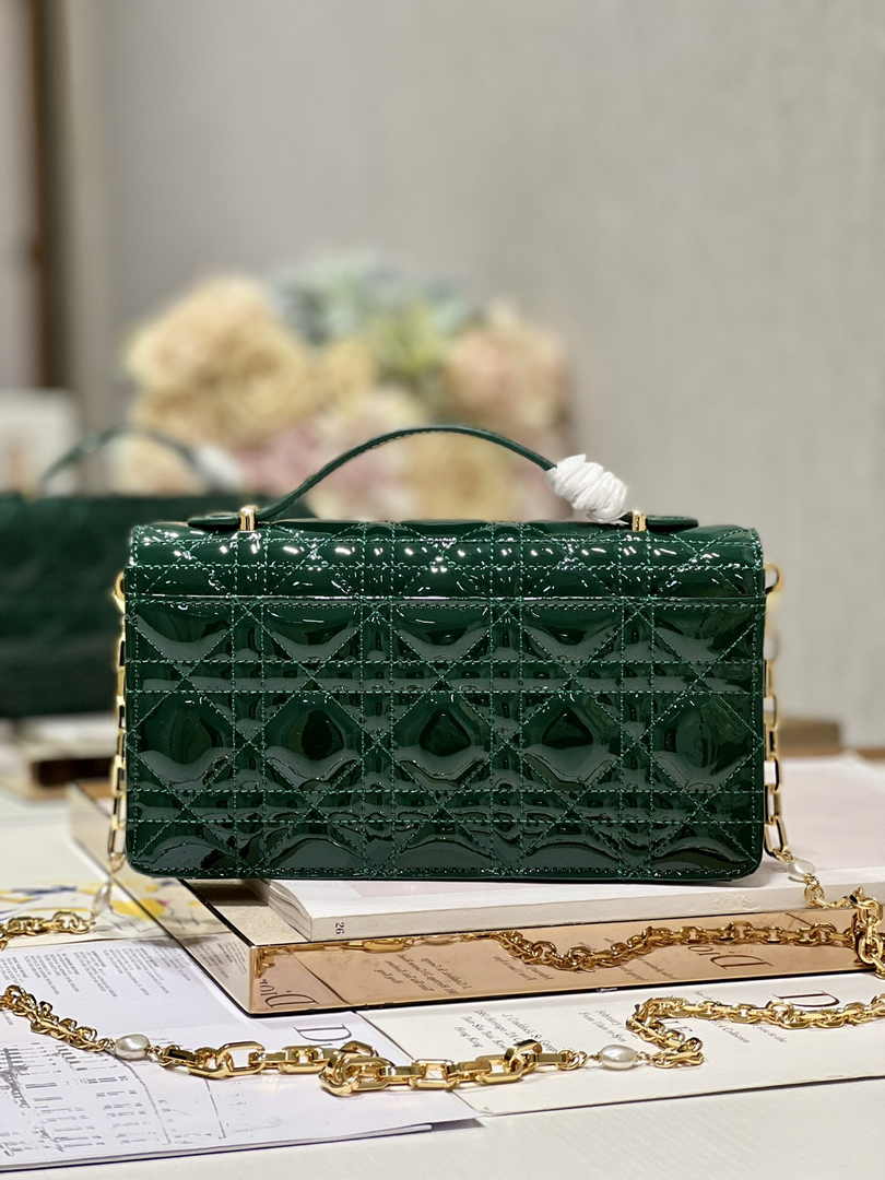 Dior S0980 MISS DIOR MINI BAG Green Patent leather - Default Title - View 5
