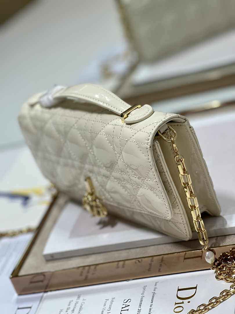 Dior S0980 MISS DIOR MINI BAG Beige Cannage Lambskin - Default Title - View 4
