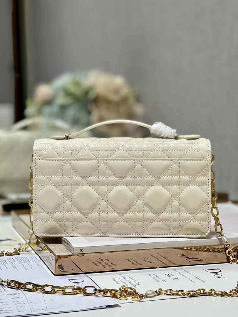 Dior S0980 MISS DIOR MINI BAG Beige Cannage Lambskin - Default Title - View 5