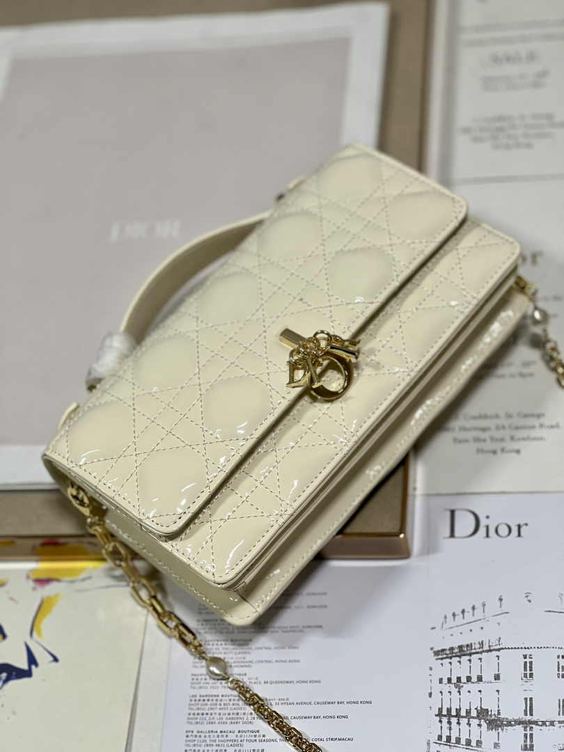 Dior S0980 MISS DIOR MINI BAG Beige Cannage Lambskin - Default Title - View 7