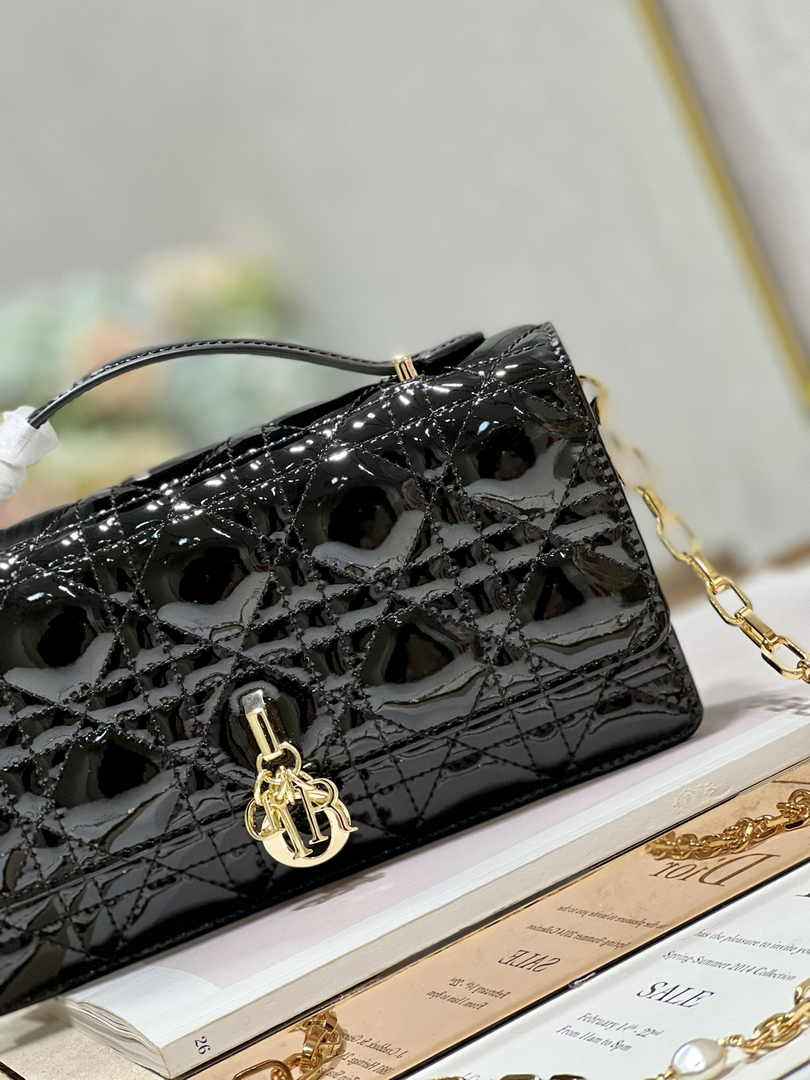 Dior S0980 MISS DIOR MINI BAG Black Patent leather - Default Title - View 3