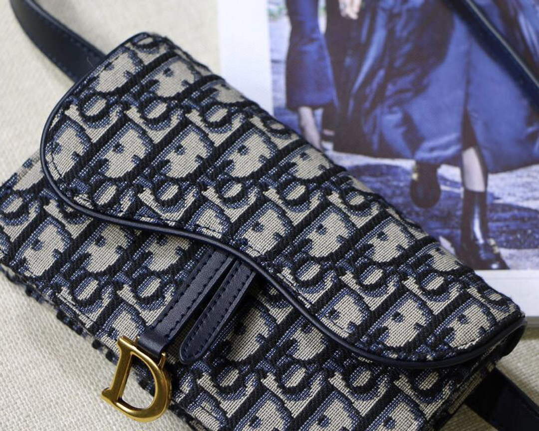 Dior S5619 Saddle Belt Bag Blue Dior Oblique Jacquard