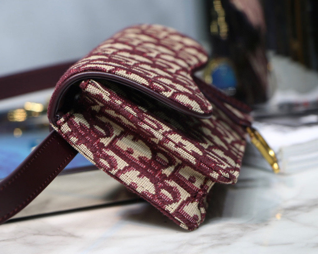 Dior S5619 Saddle Belt Bag Red Dior Oblique Jacquard