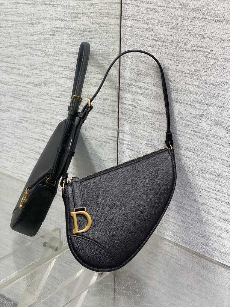 Dior Saddle Shoulder Pouch S5909 Black Goatskin