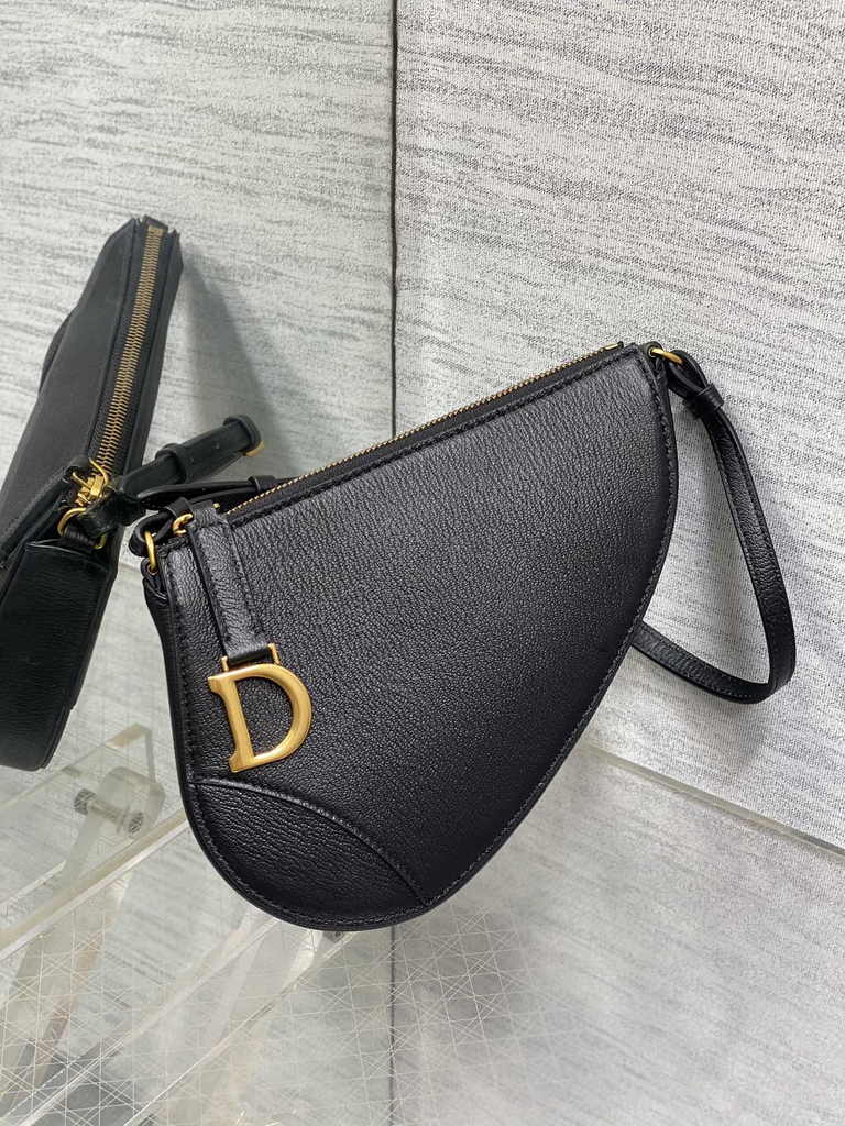 Dior Saddle Shoulder Pouch S5909 Black Goatskin