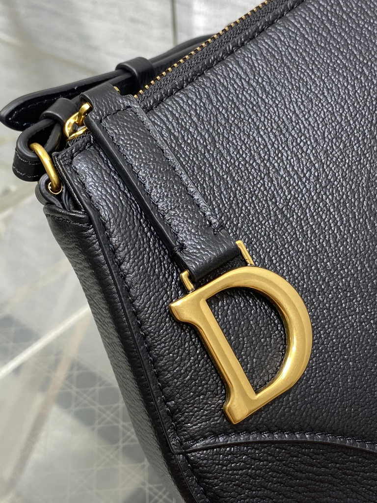 Dior Saddle Shoulder Pouch S5909 Black Goatskin