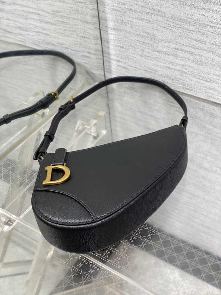 Dior Saddle Shoulder Pouch S5909 Black Goatskin