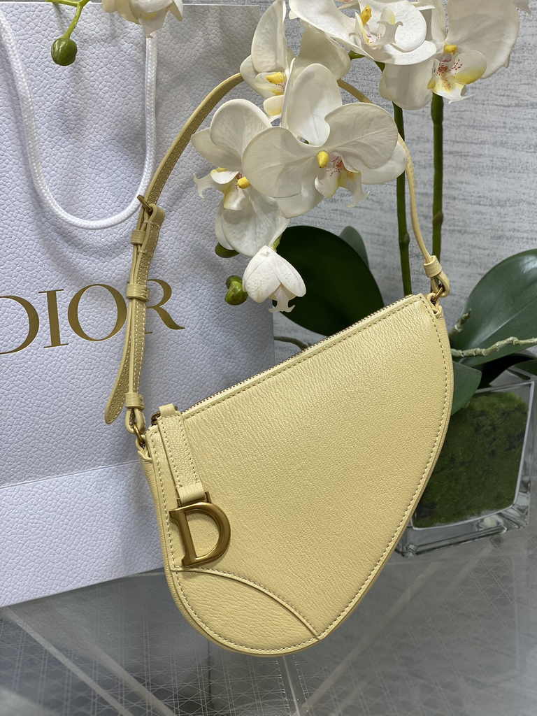 Dior Saddle Shoulder Pouch S5909 Pastel Yellow Goatskin