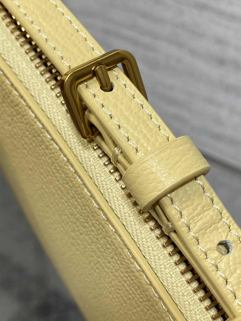 Dior Saddle Shoulder Pouch S5909 Pastel Yellow Goatskin