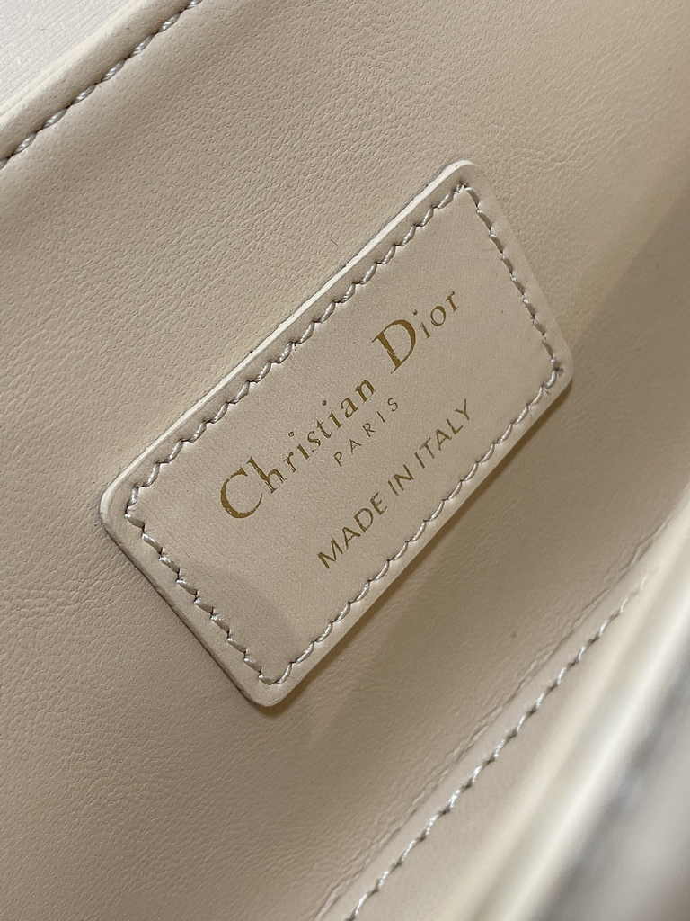 Dior Small 30 Montaigne Avenue Top Handle Bag M9370 Aprioct Ribbed Calfskin - Default Title - View 7