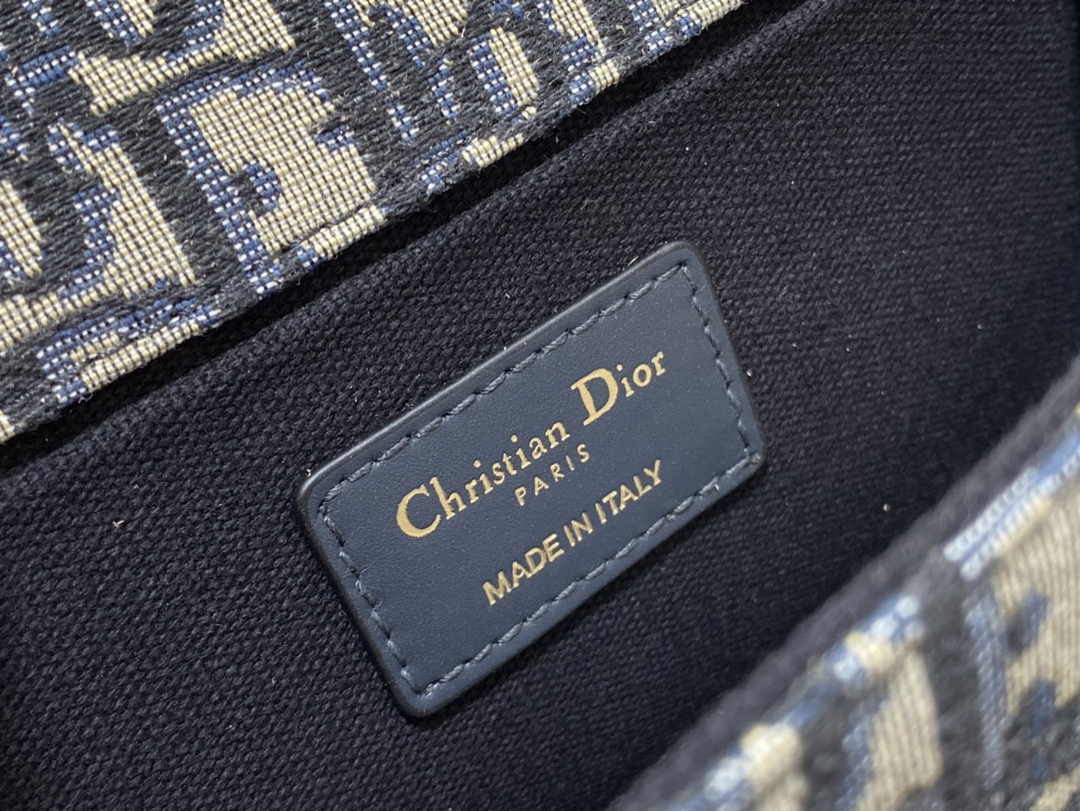 Dior Small 30 Montaigne Bag M9234 Blue Oblique Jacquard
