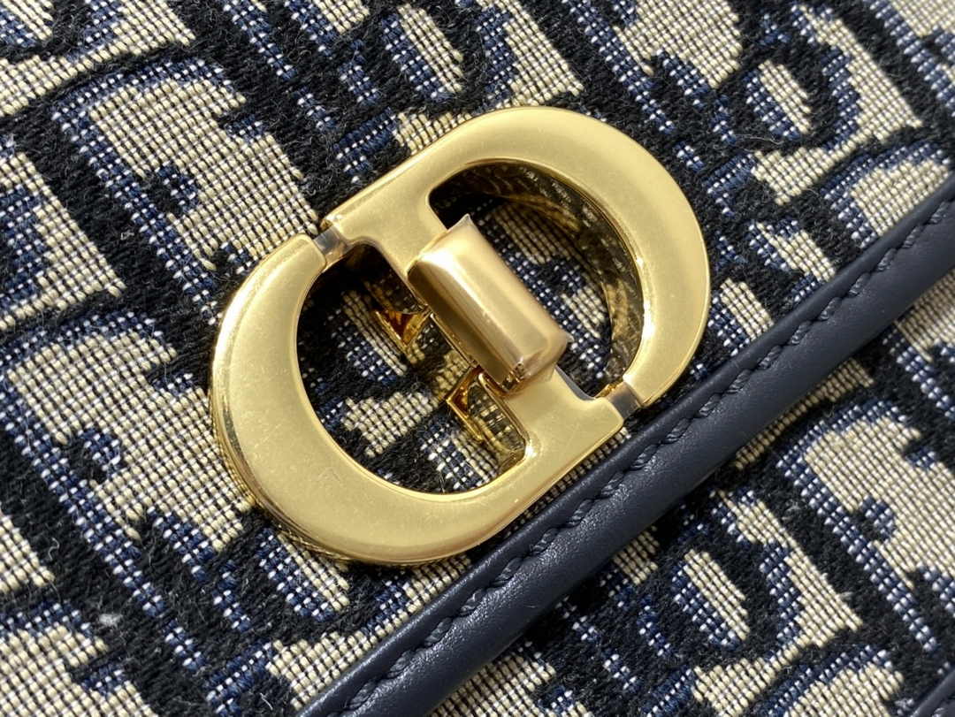 Dior Small 30 Montaigne Avenue Bag Blue Oblique Jacquard M9261