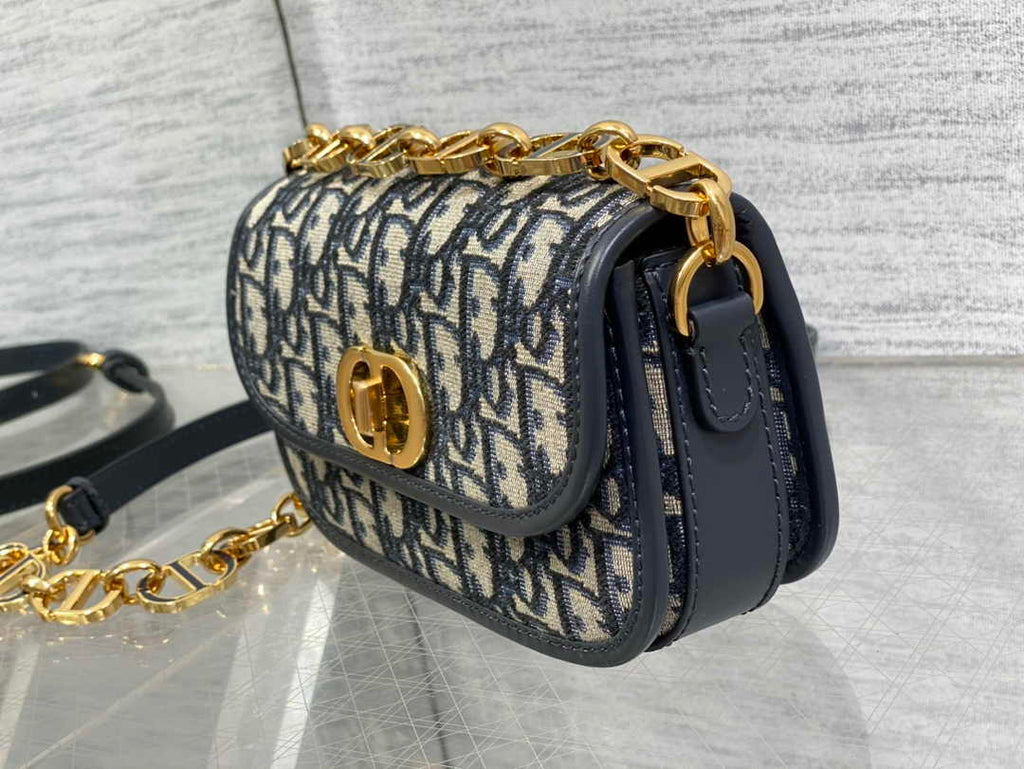 Dior Small 30 Montaigne Avenue Bag Blue Oblique Jacquard M9261