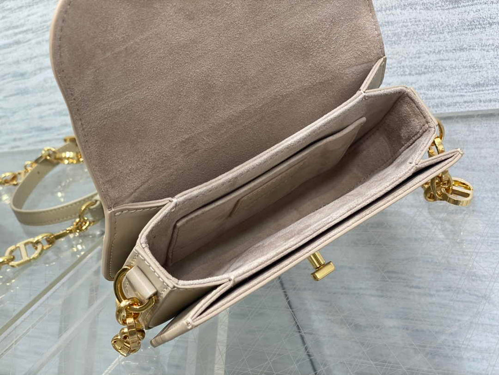 Dior Small 30 Montaigne Avenue Bag Beige Box Calfskin M9261
