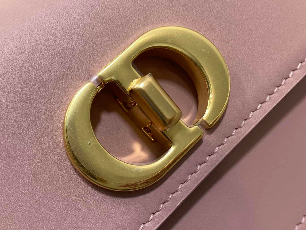 Dior Small 30 Montaigne Avenue Bag Pink Box Calfskin M9261