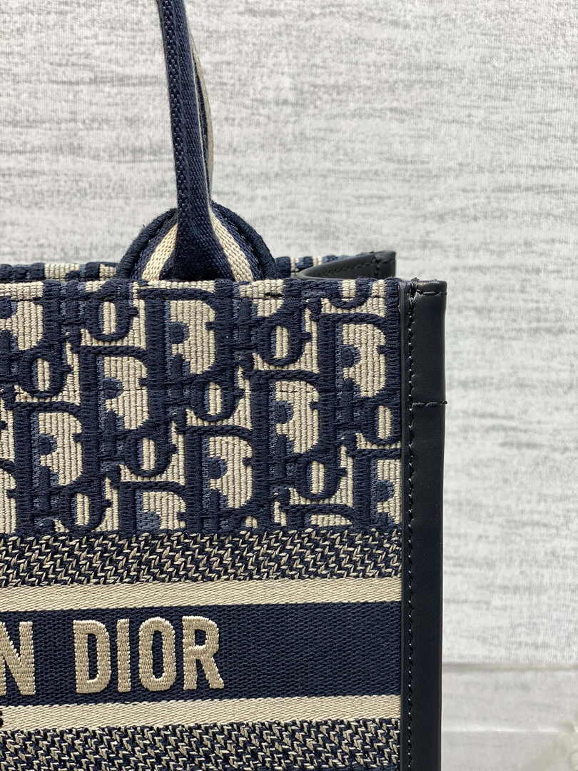 Dior Small Book Tote M1325 Blue Dior Oblique Embroidery