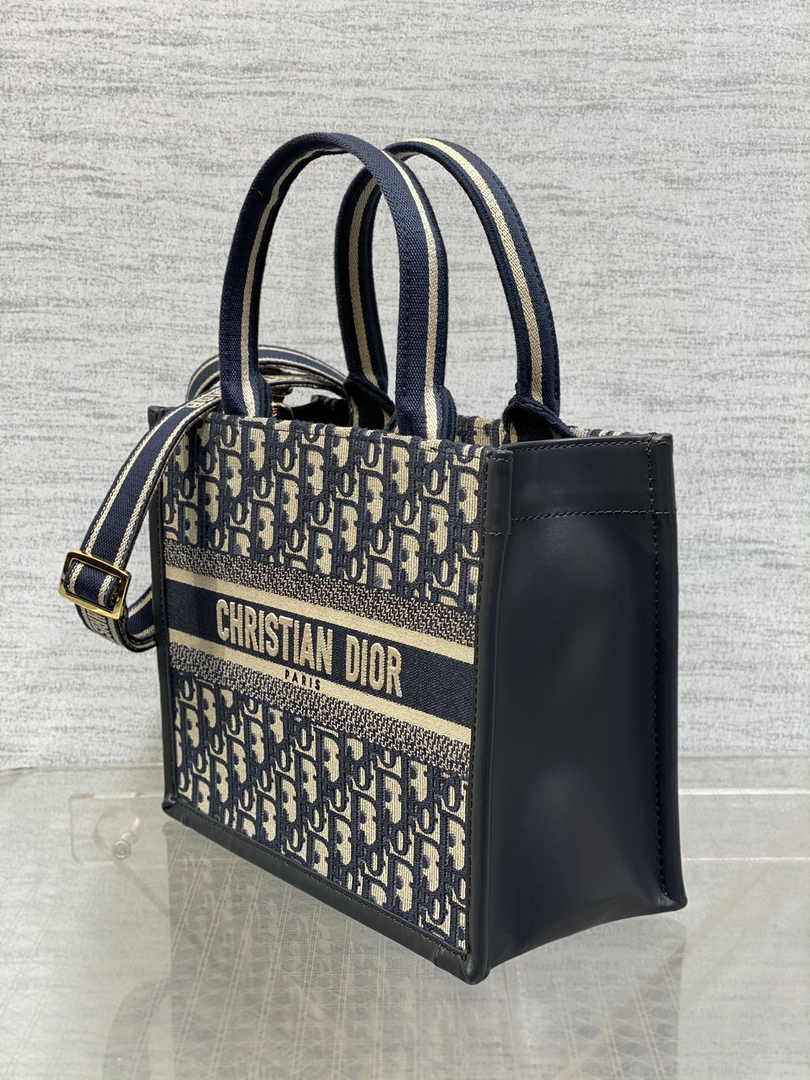 Dior Small Book Tote M1325 Blue Dior Oblique Embroidery