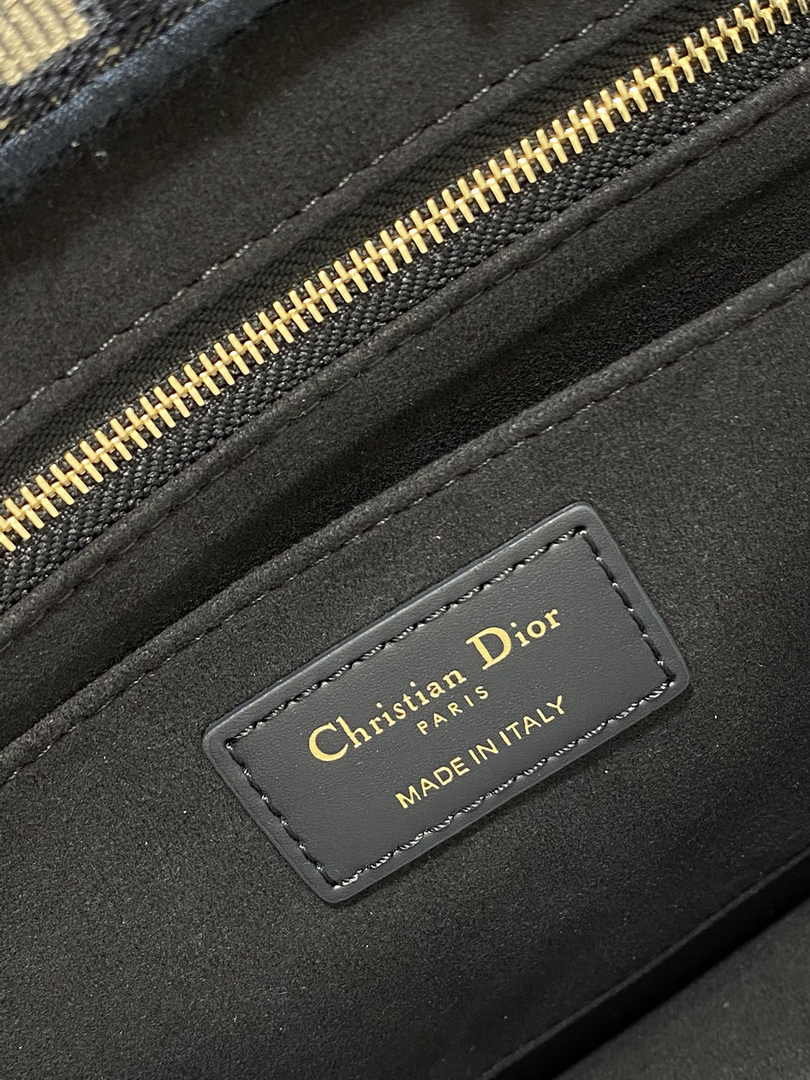 Dior Small Book Tote M1325 Blue Dior Oblique Embroidery