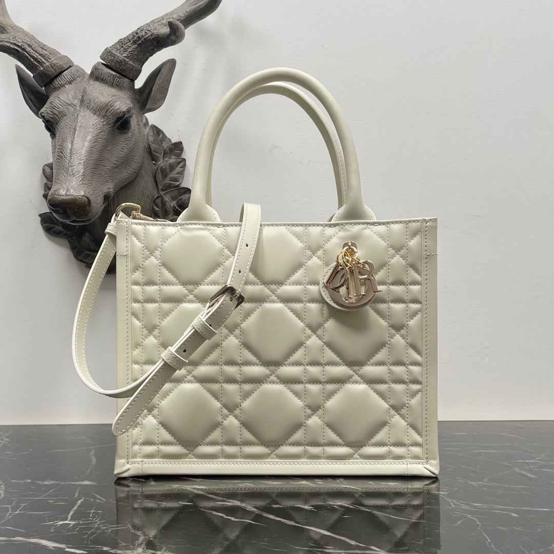 Dior Small Book Tote M1325 White Macrocannage Calfskin