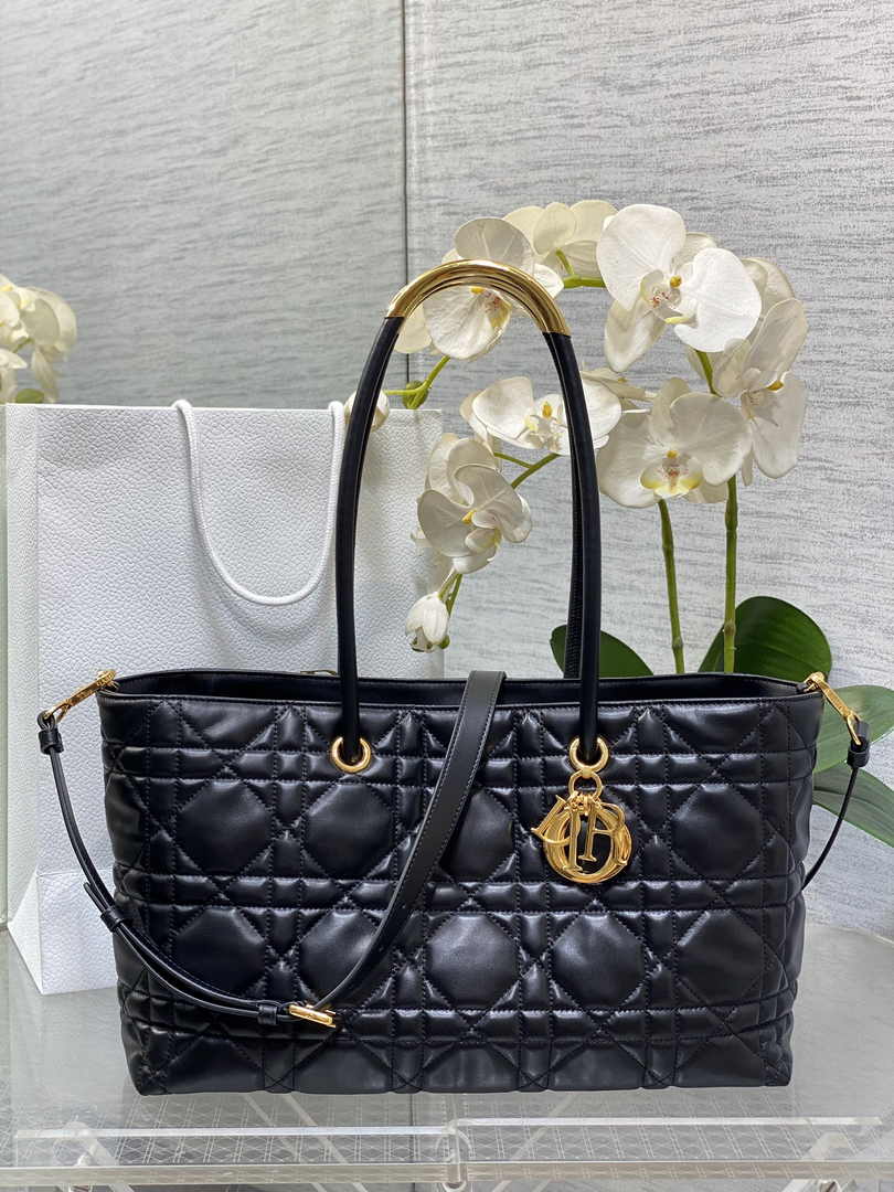 Dior Toujours Bag Black Macrocannage Calfskin - Default Title - View 1