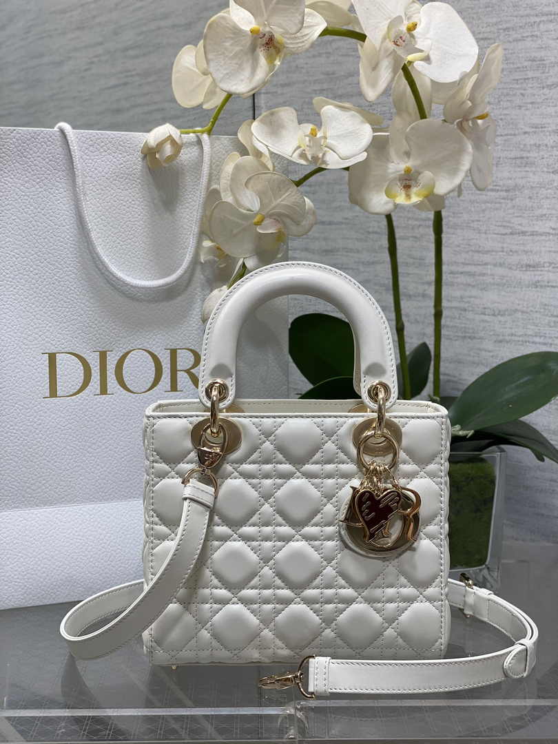 Dioramour Small Lady Dior Bag M0531 White Cannage Lambskin - Default Title - View 1