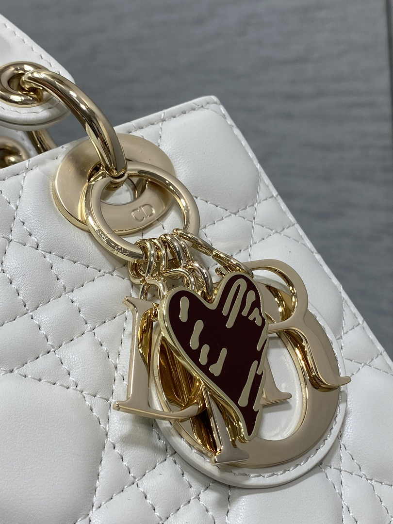 Dioramour Small Lady Dior Bag M0531 White Cannage Lambskin - Default Title - View 4