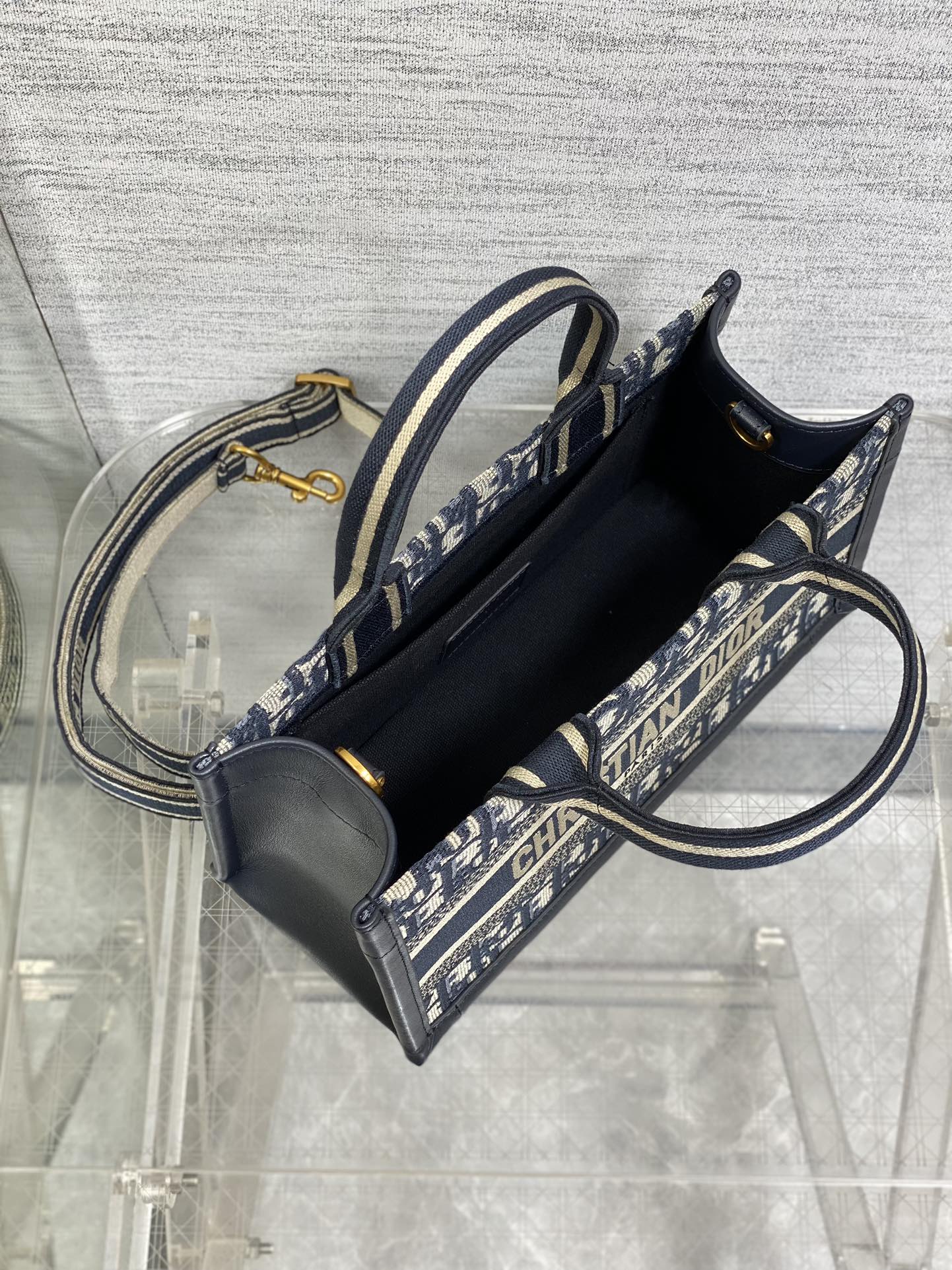 East-West Dior Book Tote with strap M1326 Blue Dior Oblique Embroidery