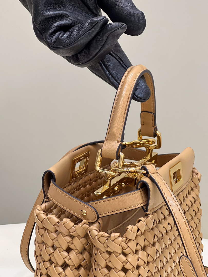 Fendi Peekaboo 8BN244 Mini bag Leather Dark Beige - 18 cm × 11 cm × 23 cm / Dark Beige - View 4