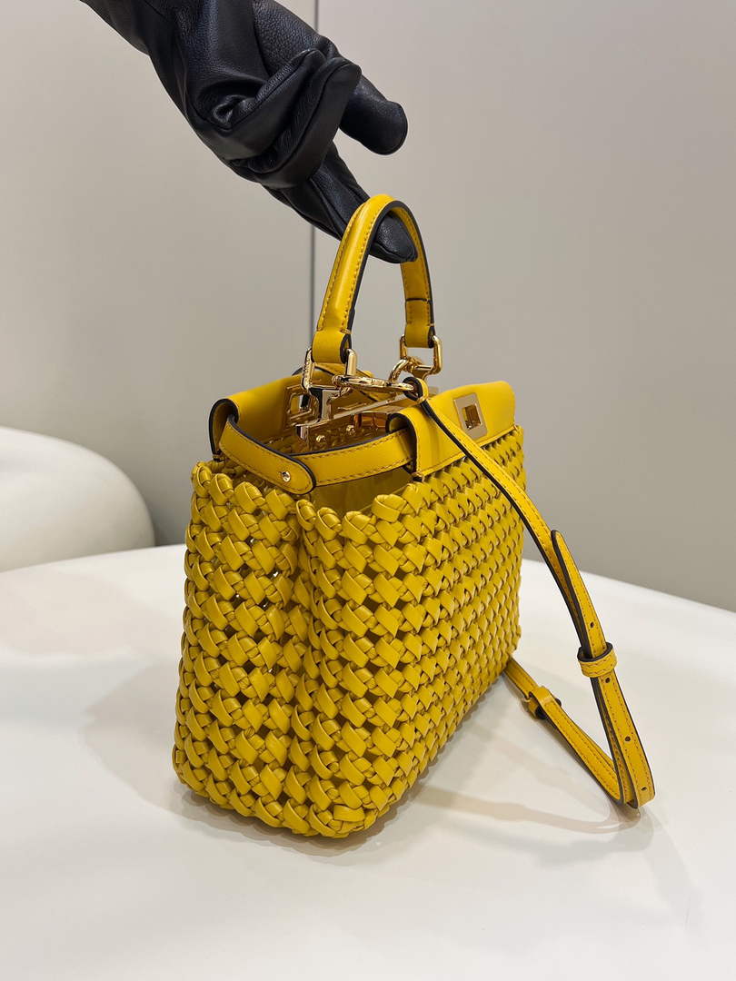 Fendi 8BN244 Peekaboo Mini bag Leather Yellow - 18 cm × 11 cm × 23 cm / Yellow - View 2