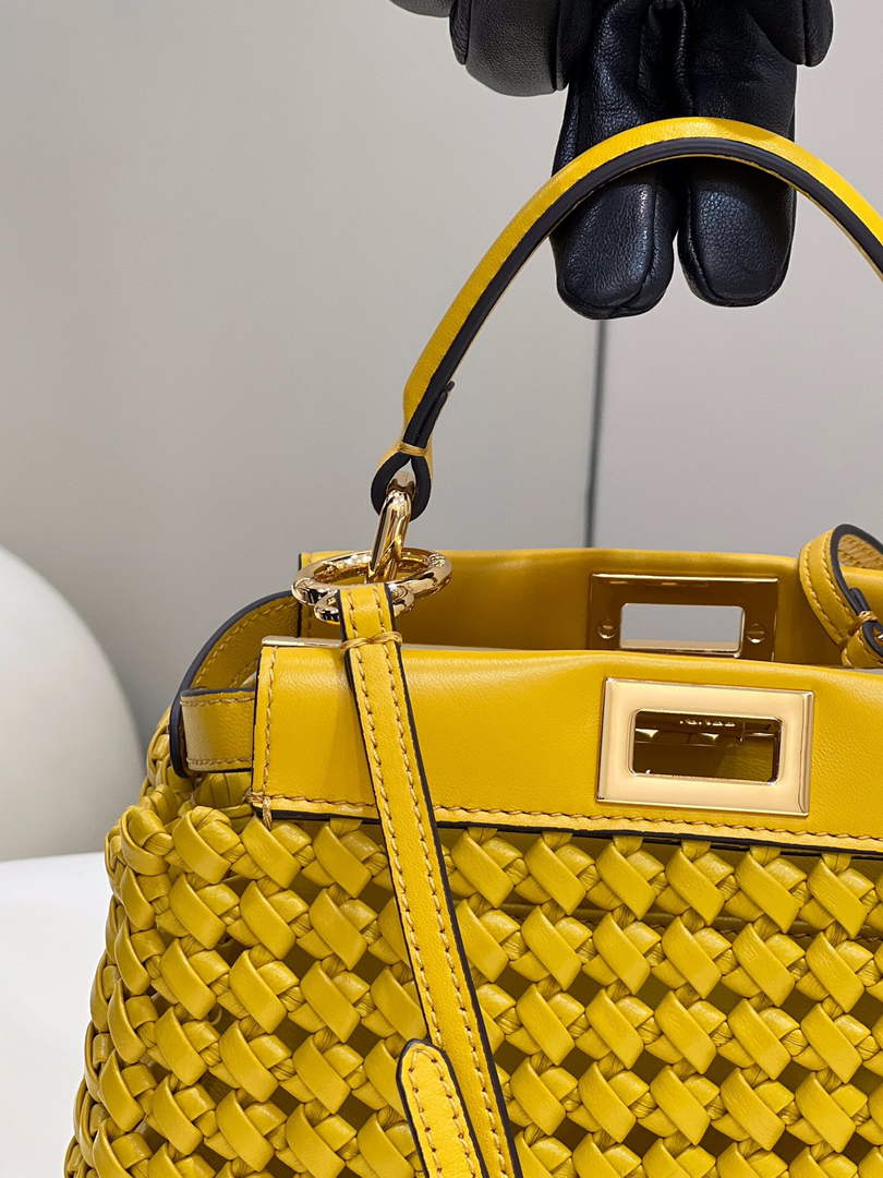 Fendi 8BN244 Peekaboo Mini bag Leather Yellow - 18 cm × 11 cm × 23 cm / Yellow - View 4