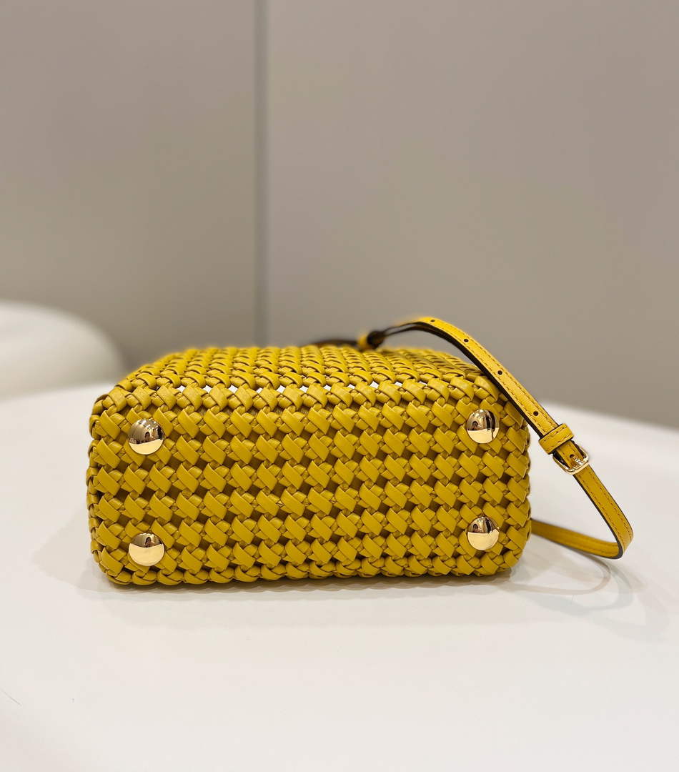 Fendi 8BN244 Peekaboo Mini bag Leather Yellow - 18 cm × 11 cm × 23 cm / Yellow - View 5