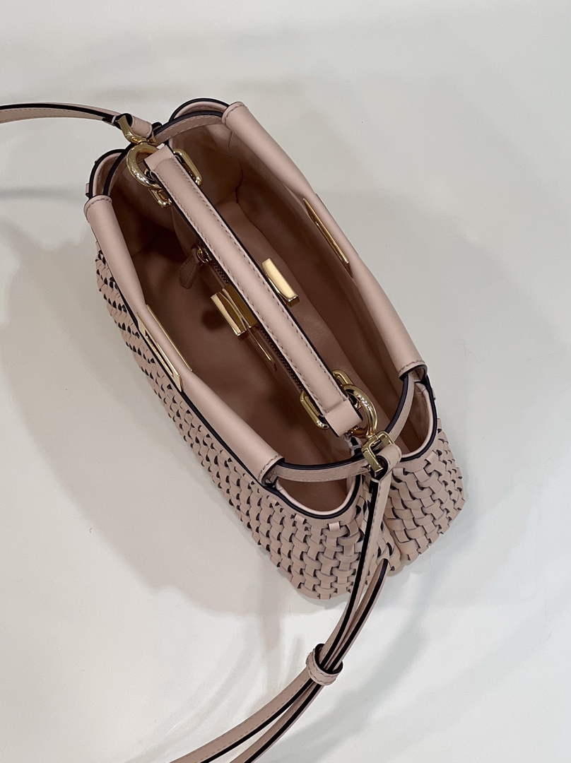 Fendi 8BN244 Peekaboo Mini Mint Pink leather interlace bag - 18 cm × 11 cm × 23 cm / Pink - View 9