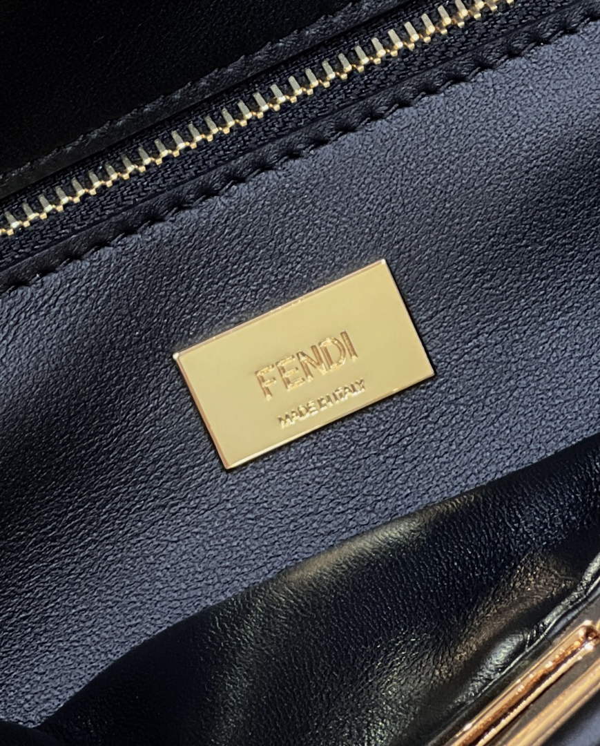 Fendi 8BN244 Peekaboo Mini Mint black leather interlace bag - 18 cm × 11 cm × 23 cm / black - View 6