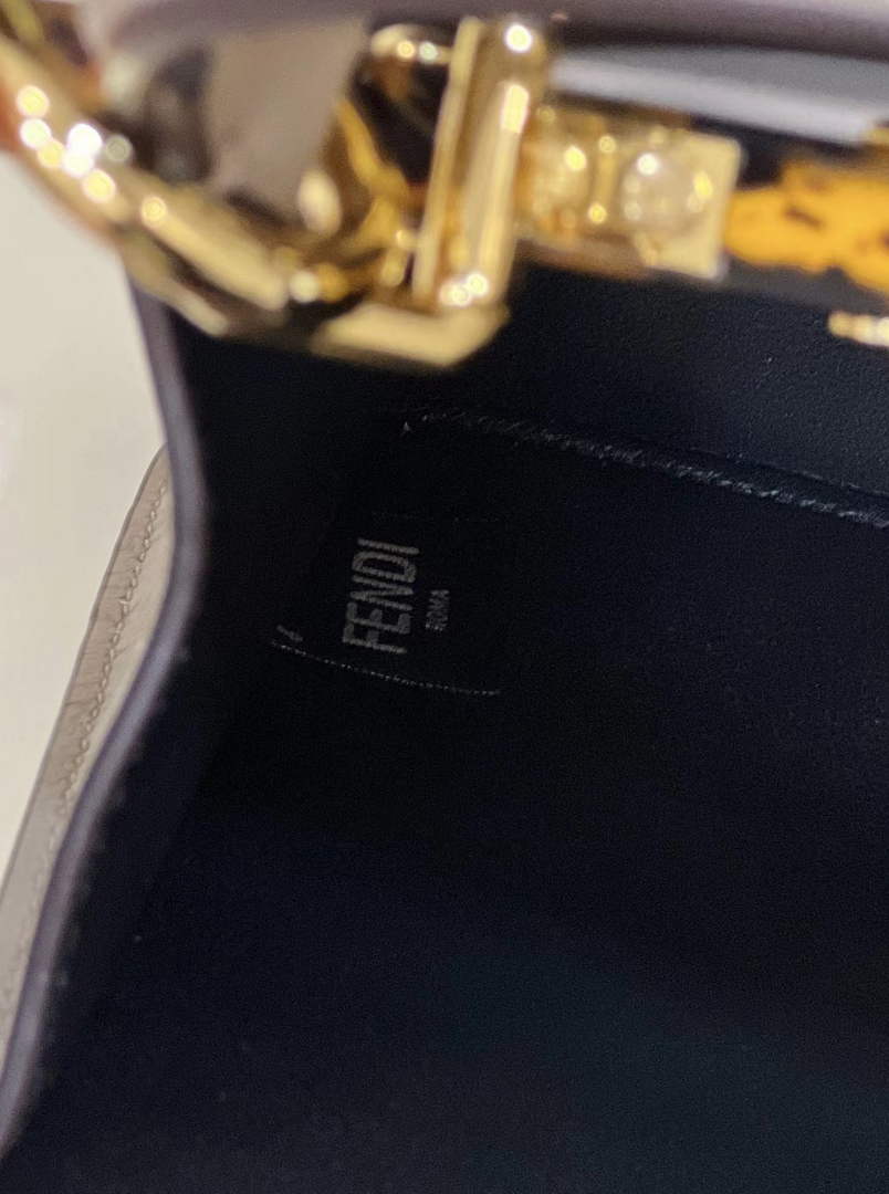 Fendi 8BN327 Peekaboo Iseeu Small Bag Gray - 21 cm × 11 cm × 27 cm / Gray - View 7