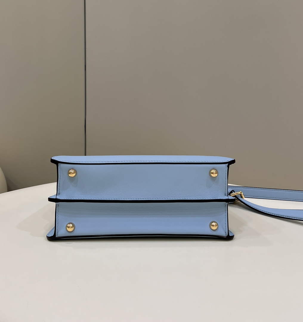 Fendi 8BN327 Peekaboo Iseeu Small Bag Blue - 21 cm × 11 cm × 27 cm / Blue - View 4