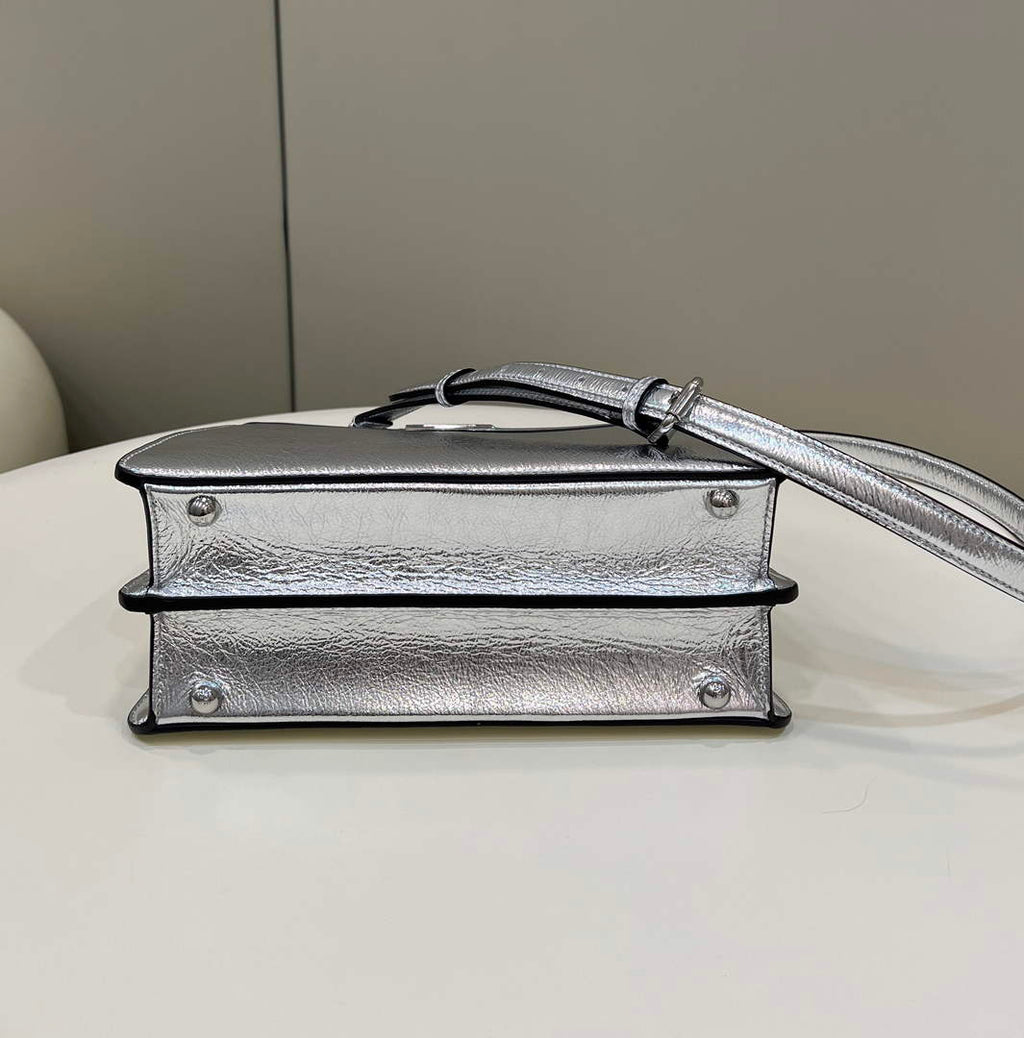 Fendi 8BN327 Peekaboo Iseeu Small Bag Silver - 21 cm × 11 cm × 27 cm / Silver - View 4