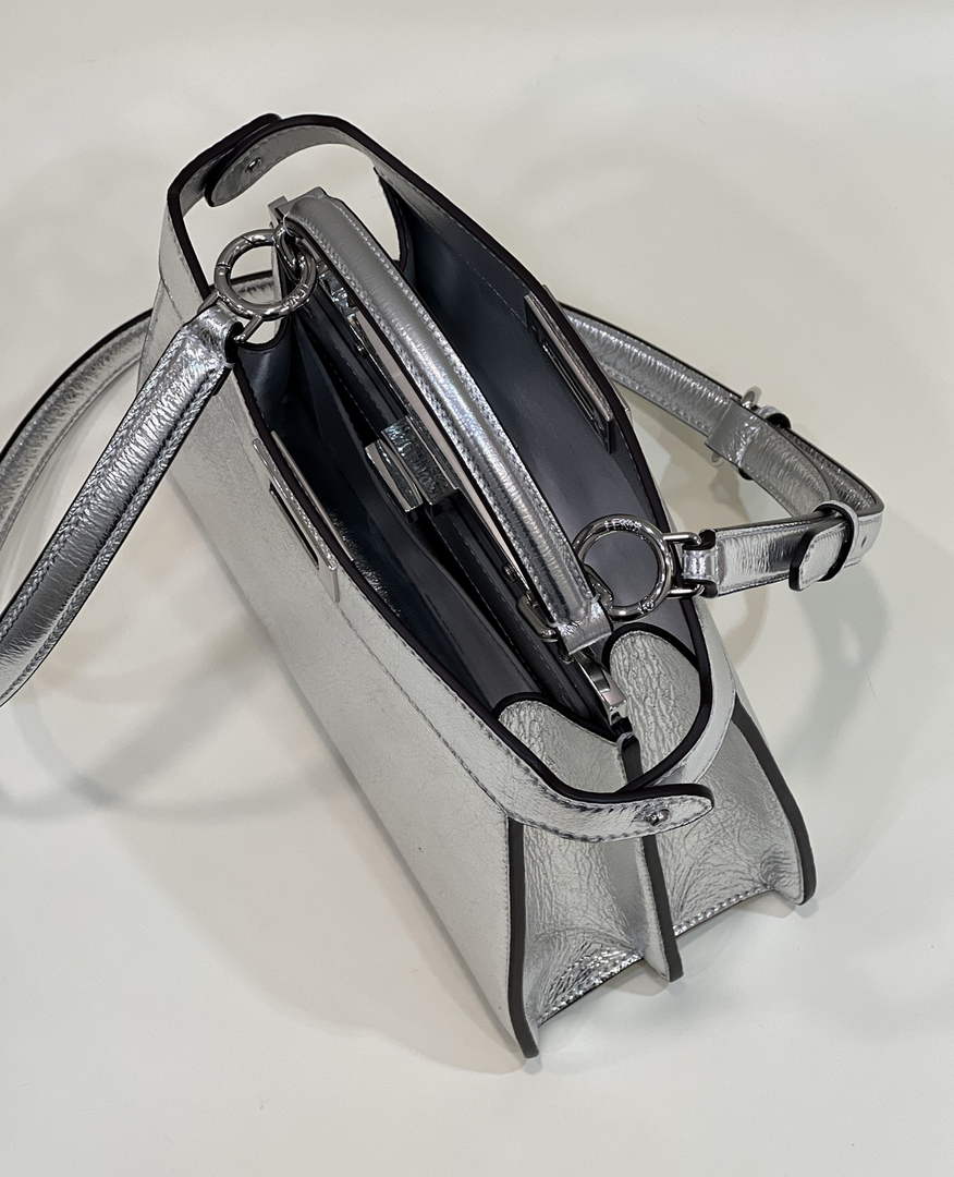 Fendi 8BN327 Peekaboo Iseeu Small Bag Silver - 21 cm × 11 cm × 27 cm / Silver - View 7
