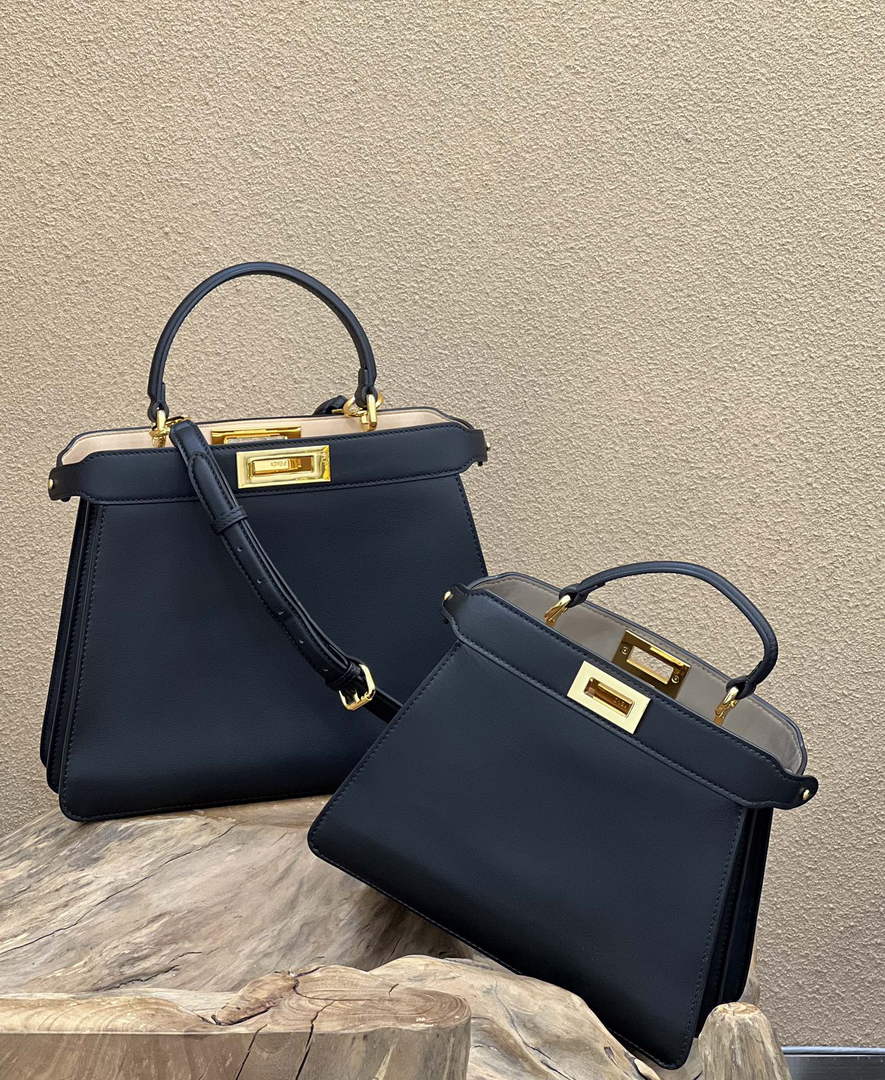 Fendi 8BN327 Peekaboo Iseeu Small Bag Black - 21 cm × 11 cm × 27 cm / Black - View 1