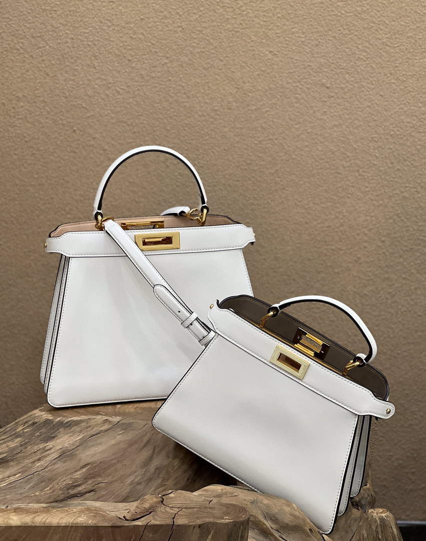 Fendi 8BN327 Peekaboo Iseeu Small Bag White - 21 cm × 11 cm × 27 cm / White - View 1