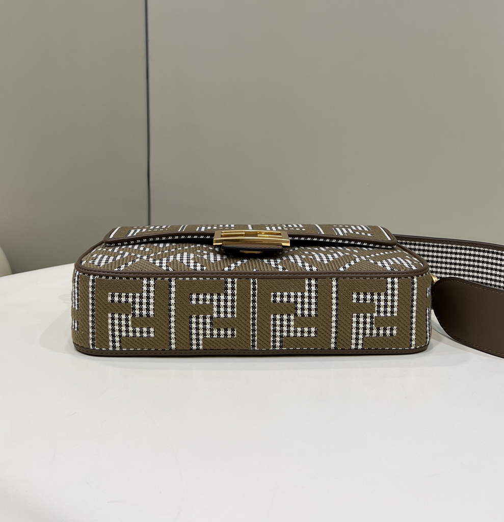 Fendi 8BR600 Baguette Brown houndstooth wool bag with FF embroidery - Default Title - View 4