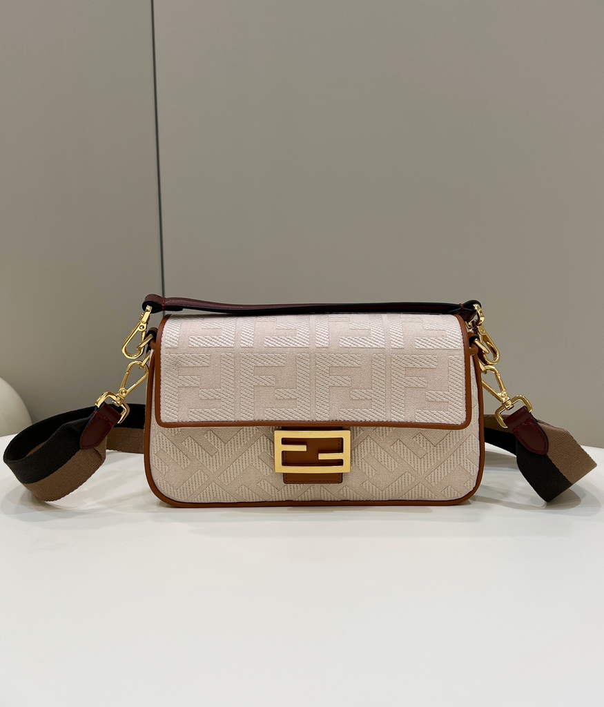 Fendi 8BR600 Baguette Beige FF canvas bag - Default Title - View 2
