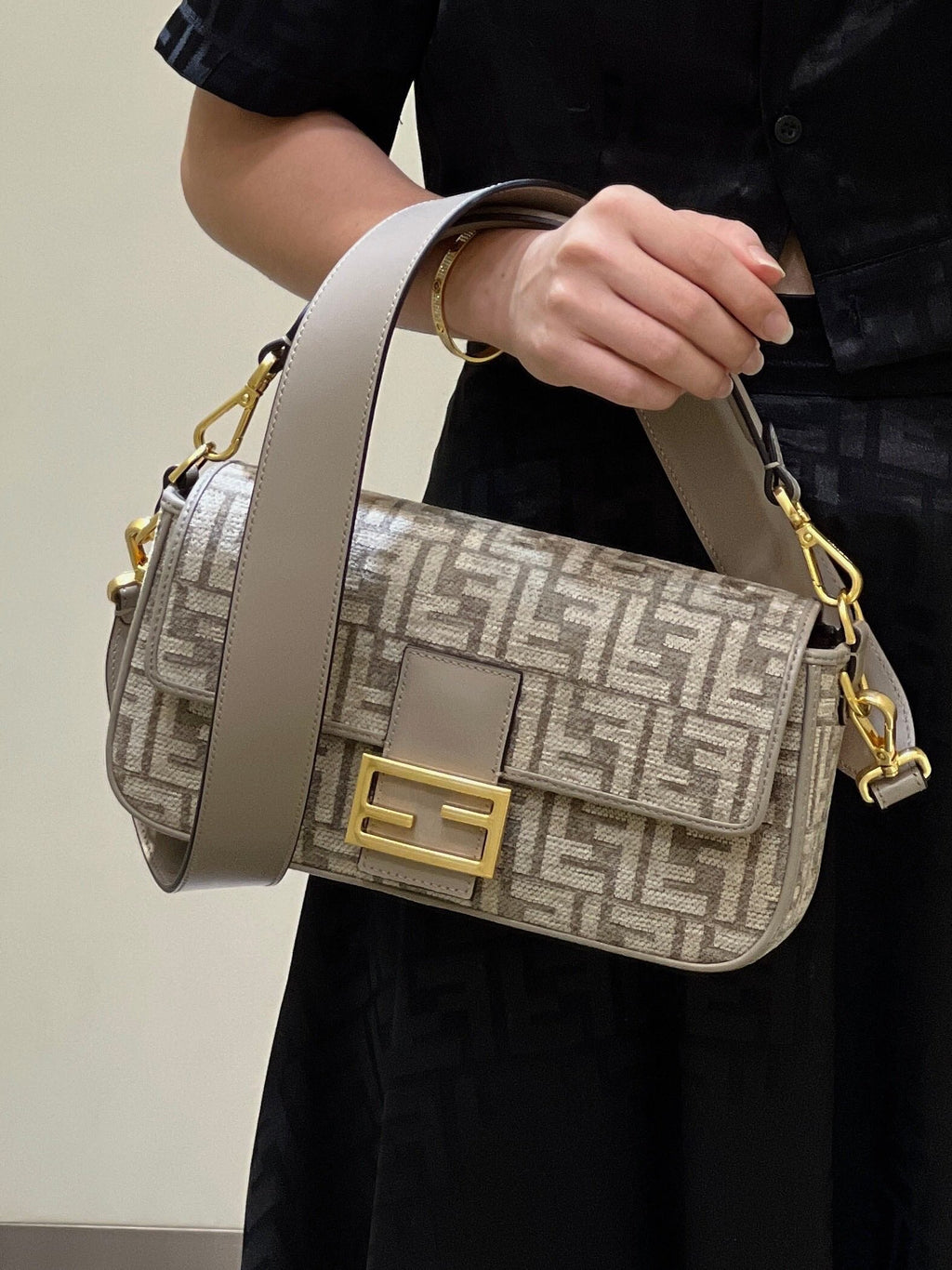 Fendi 8BR600 Baguette Dove gray FF tapestry fabric bag - Default Title - View 11