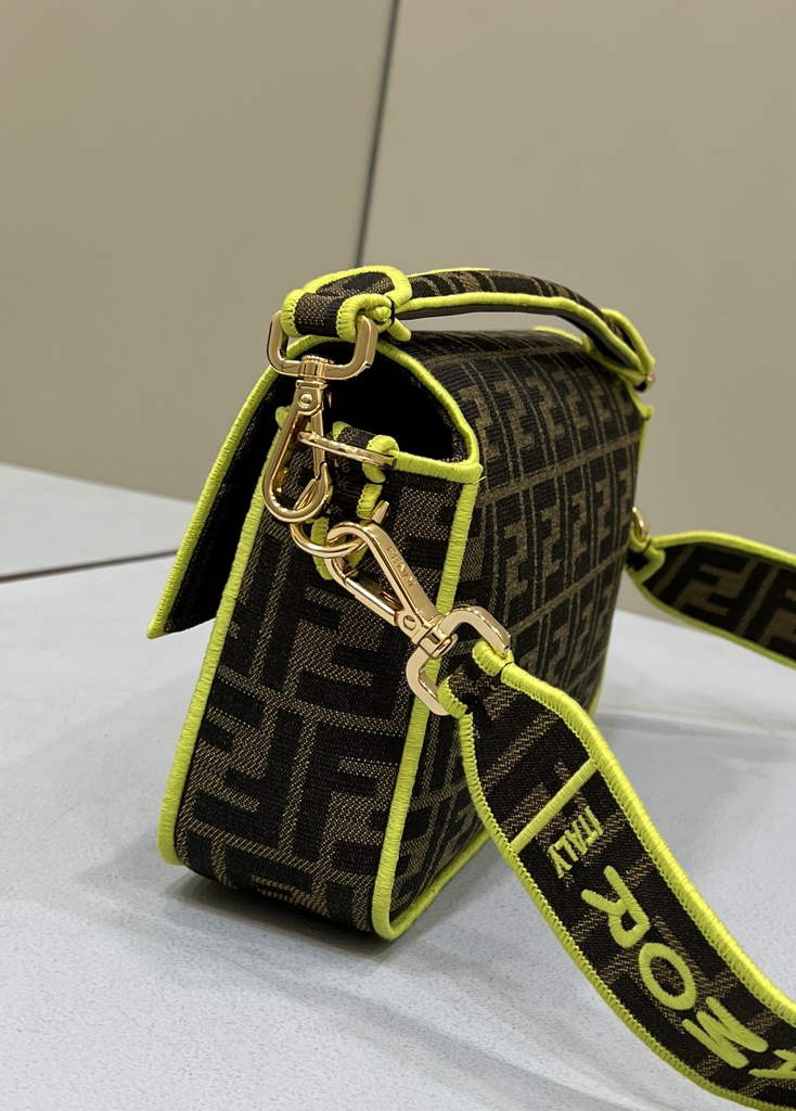 Fendi 8BR600 Baguette Jacquard FF fabric bag Green - Default Title - View 4
