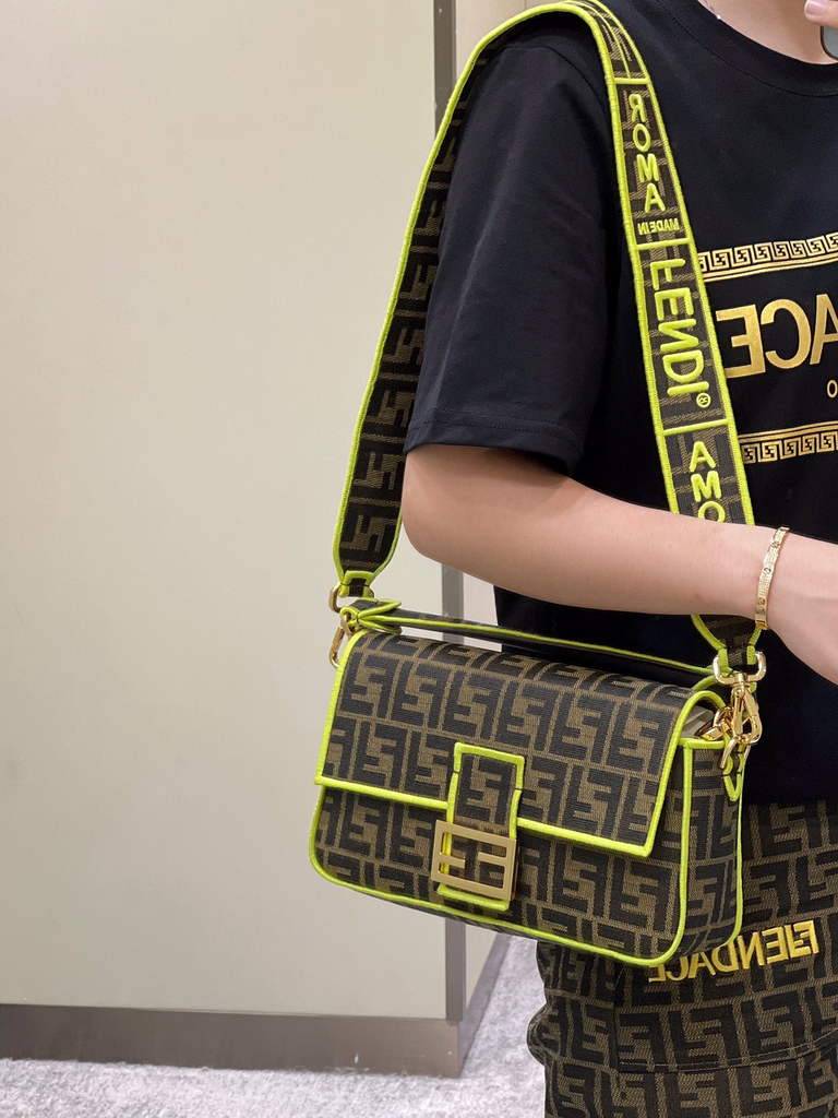 Fendi 8BR600 Baguette Jacquard FF fabric bag Green - Default Title - View 1