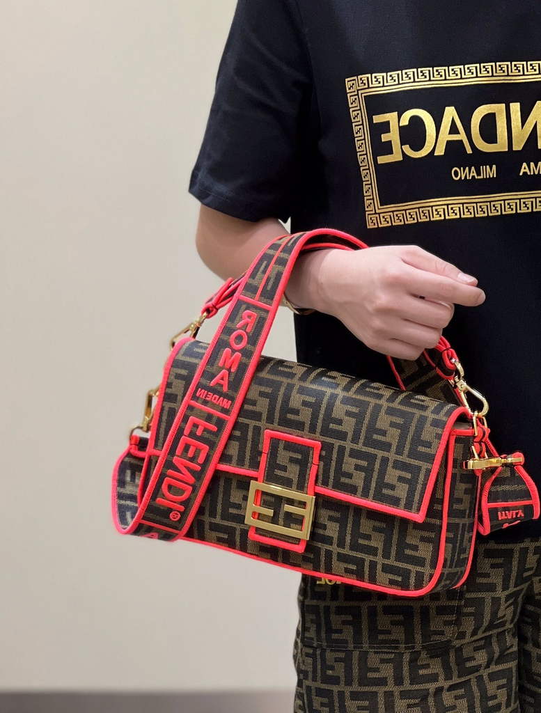 Fendi 8BR600 Baguette Jacquard FF fabric bag Red - Default Title - View 10