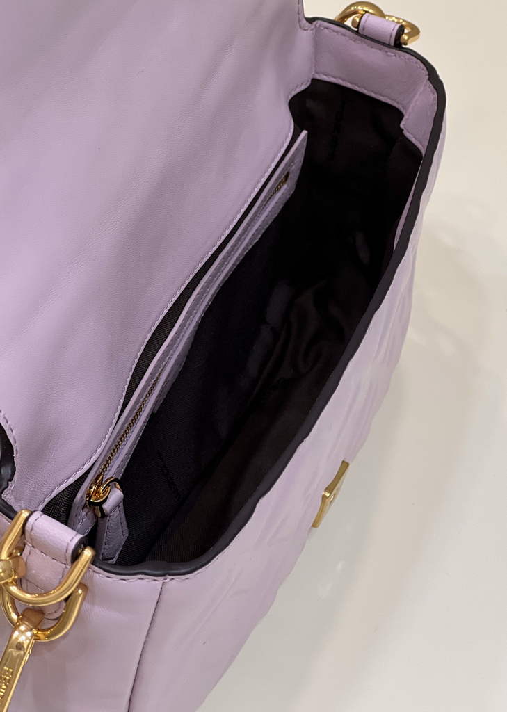 Fendi 8BR600 Baguette Light Purple leather bag - Default Title - View 10